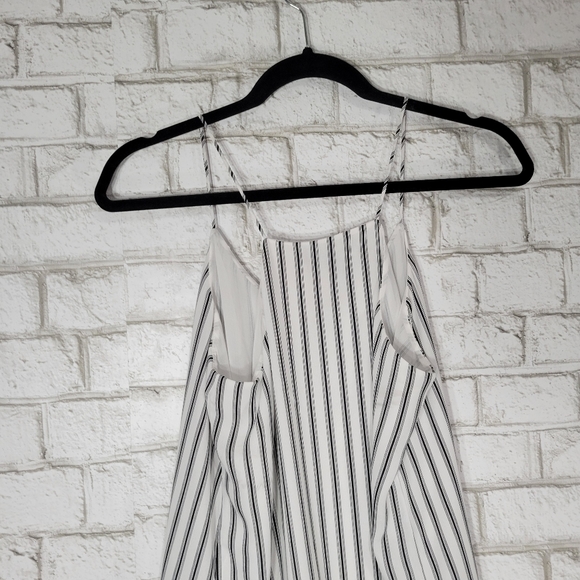 Jasmine and Juliana stripe tank - Picture 9 of 14
